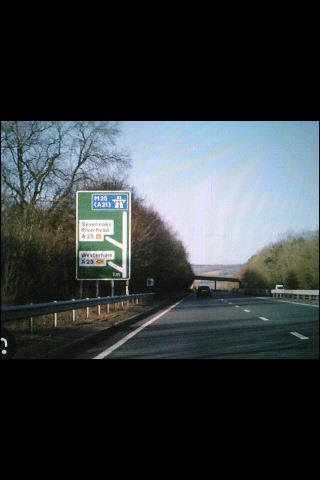 Anti-clockwise, inner loop M5 road sign approaching Sevenoaks/Dunton Green from the north. Traffic will have to make use of a narrow slip

 road at Dunton Green to continue on the M25, and there is no way at this point to get on the M26 to head east without using local roads through Sevenoaks/Dunton Green.